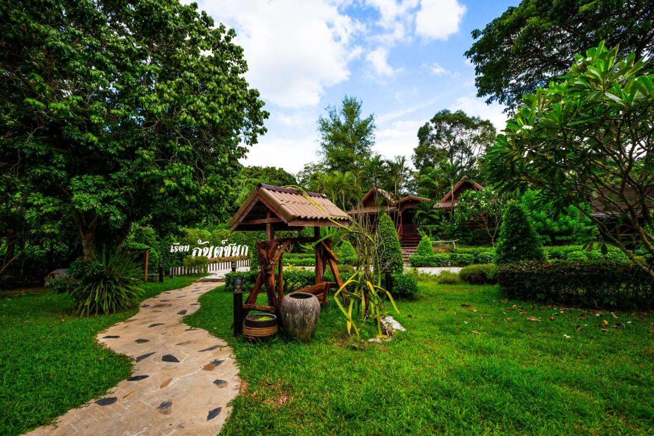 Ruan Kanchanok Pak Chong Exterior foto